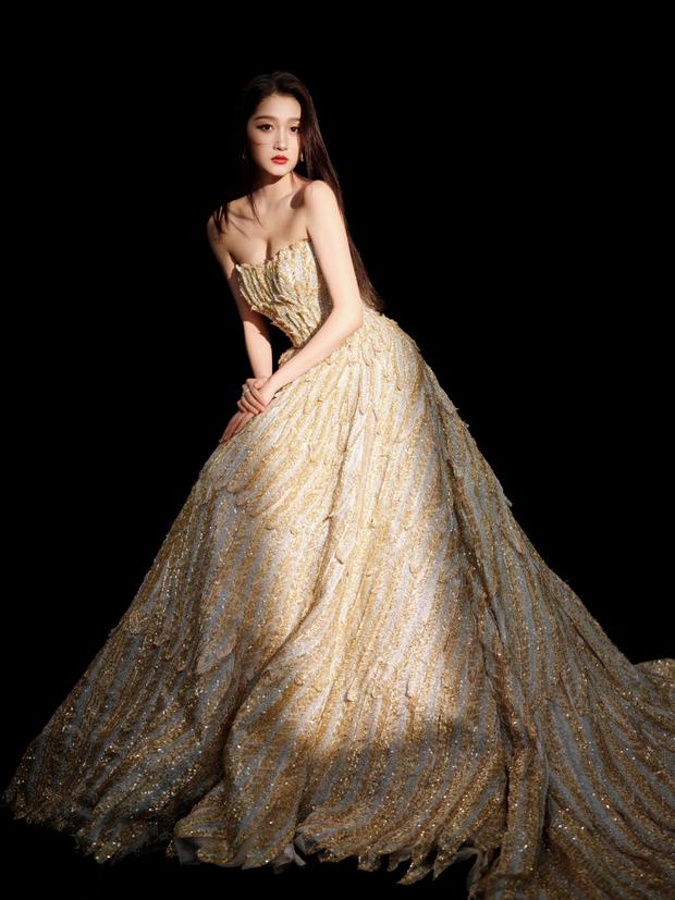 Sự kiện Cbiz cuối năm: 2 chị đại quá diễm lệ, 3 nữ thần mới ố dề-7