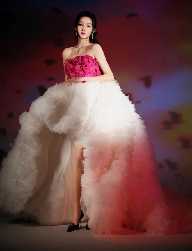 Sự kiện Cbiz cuối năm: 2 chị đại quá diễm lệ, 3 nữ thần mới ố dề-8