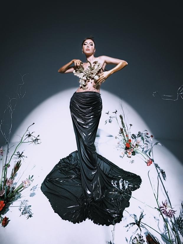 Lý Nhã Kỳ và Huyền Lizzie hở cực bạo nhưng không hề phô phang-6