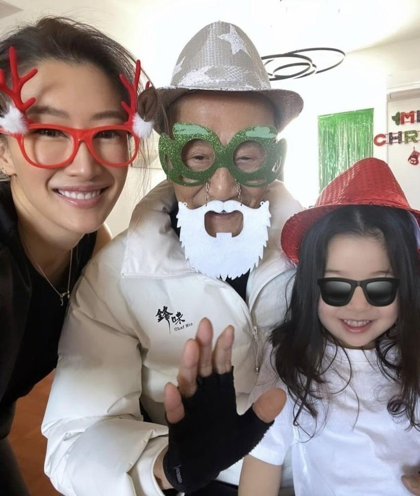 Tạ Đình Phong hàn gắn với em gái-1