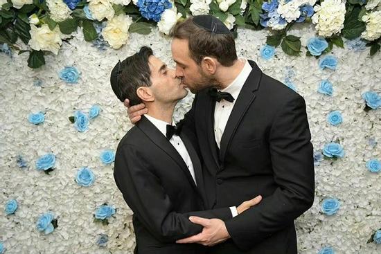 Tài tử 'Tân Hoàn Châu cách cách' kết hôn