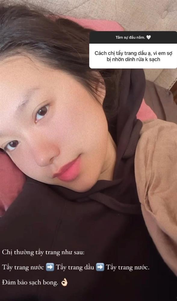 Ngưỡng mộ mặt mộc không phấn son của bồ Đoàn Văn Hậu-1