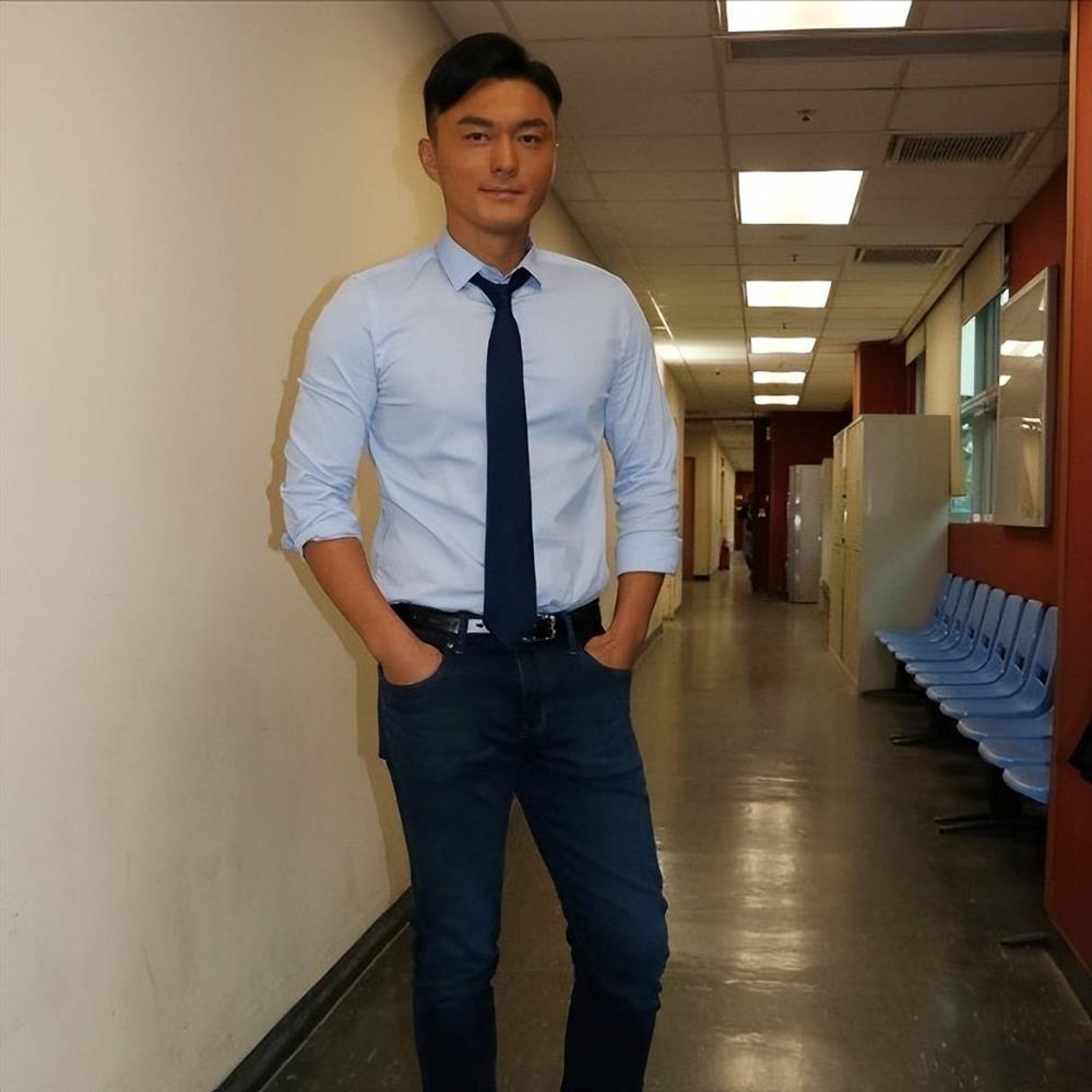 Hình ảnh trong tù của tài tử TVB-3