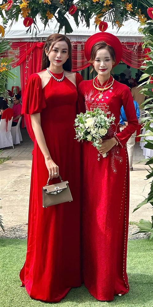 Lương Mỹ Kỳ mặc kém duyên tại đám cưới: Rồi ai mới là cô dâu?-4