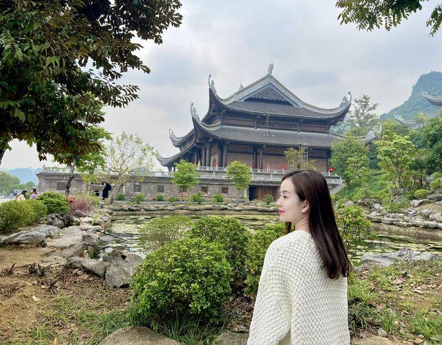 Viết triết lý sâu sắc, dân tình chỉ soi ngoại hình Ly Kute tuổi 33-2