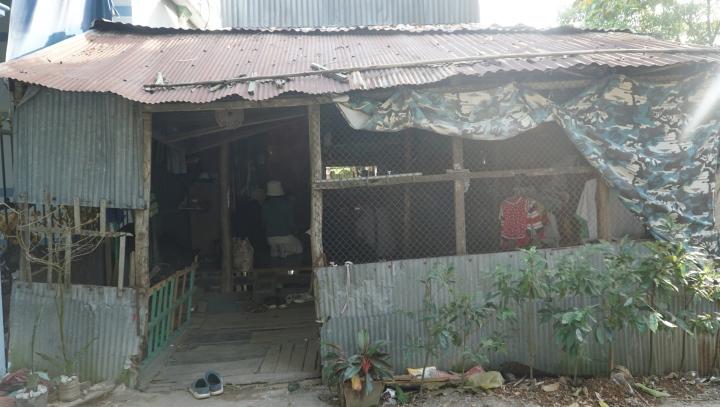 Nội soi xác định vị trí, cắt từng đoạn đưa bé bị lọt trụ bê tông ra ngoài-4