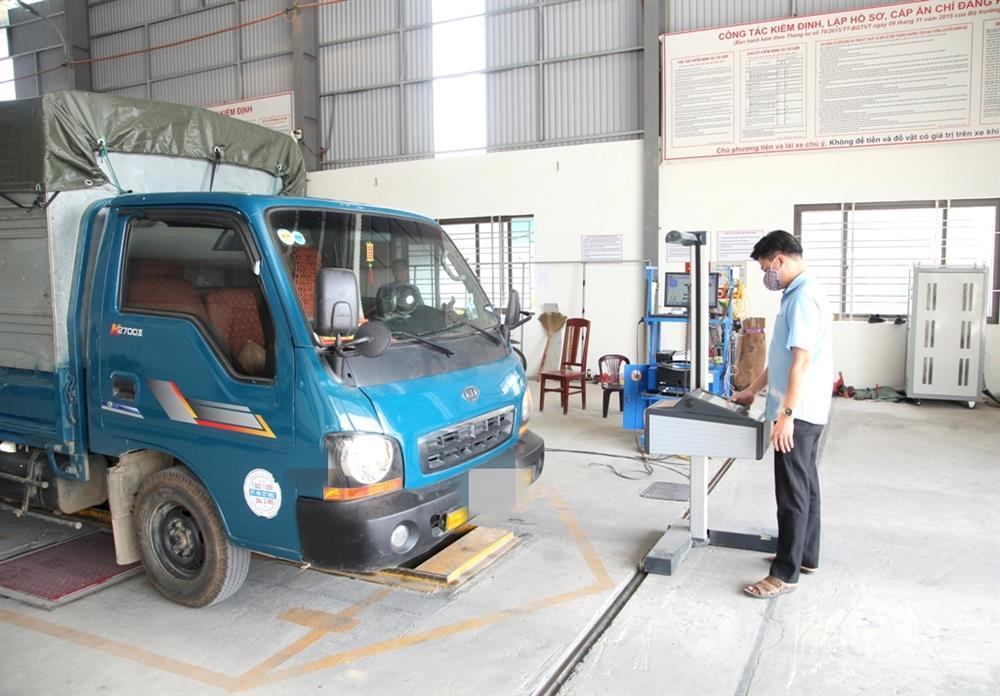 SỐC: Giám đốc trung tâm đăng kiểm 3 KHÔNG ở TP HCM-3