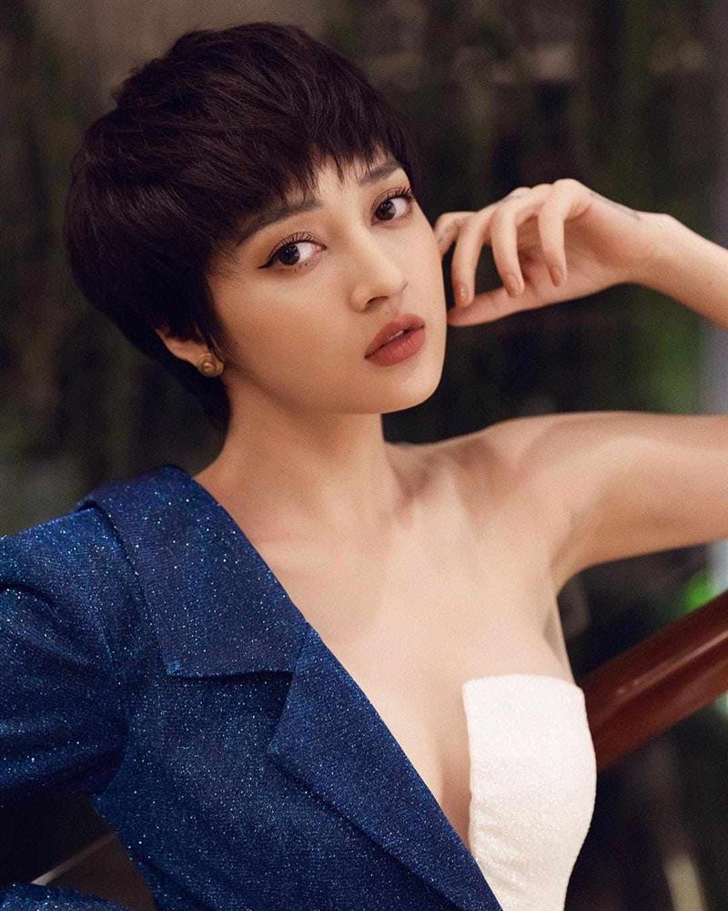 Mỹ nhân Việt tóc tém: Ai cũng đẹp, chỉ một người không hợp-12