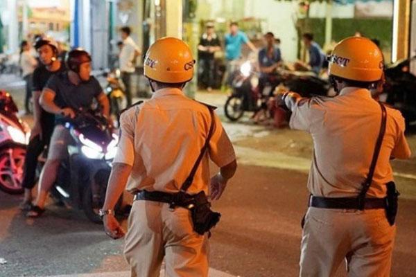 Giám đốc dùng clip nhạy cảm cưỡng đoạt tiền nhân viên-2