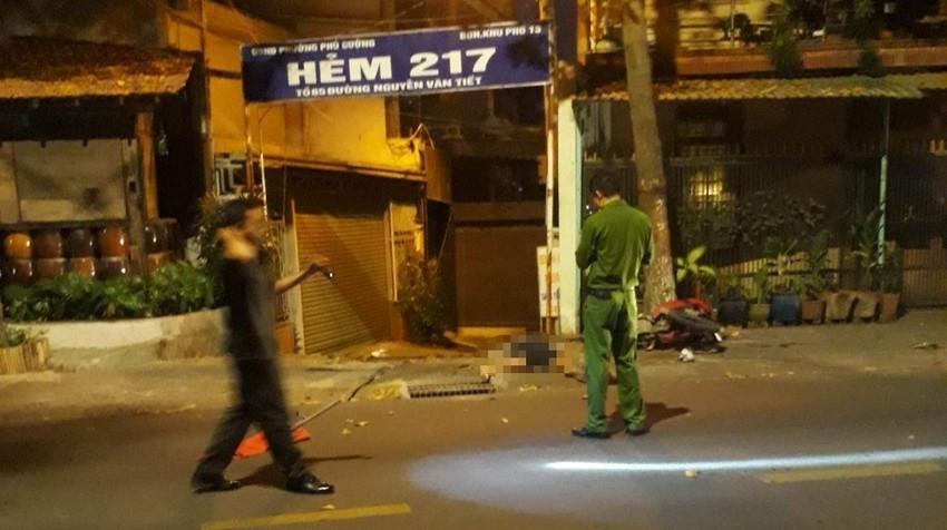 Clip: Khiếp sợ 2 thanh niên ở Bình Dương bị truy sát trong đêm-2