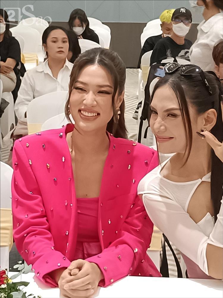 Hoa hậu Thiên Ân qua CAM thường có thực sự đẹp?-9