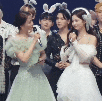 Yoona (SNSD) đẹp vượt thời gian, chấp cả tân binh hot nhất gen4-10