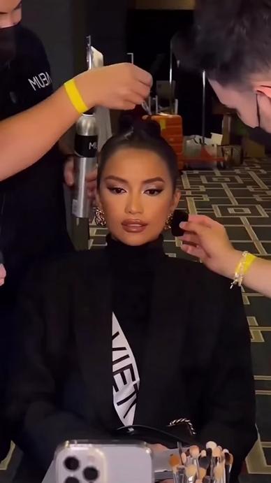 Ngọc Châu gây tranh cãi vì lựa chọn cho phần bikini tại Miss Universe-1