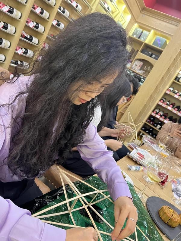 Nữ tiếp viên từng được mai mối cho YouTuber Hàn Quốc giờ ra sao?-7