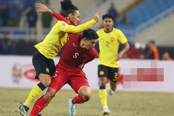 Chàng cầu thủ tuổi Mèo Đoàn Văn Hậu vừa có tài, vừa có tiền-8