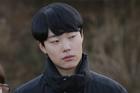 Ryu Jun Yeol bị chỉ trích vì để quản lý rửa bát dùng trên phim trường