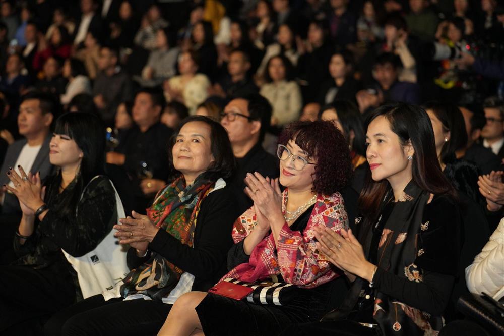 Bằng Kiều, Mỹ Tâm hội ngộ đêm nhạc ‘INAX - Ánh sáng và bóng tối’-4