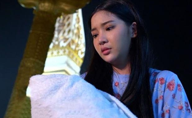 Nửa đêm, bố chồng run rẩy mở cửa sau giúp con dâu bỏ trốn-2