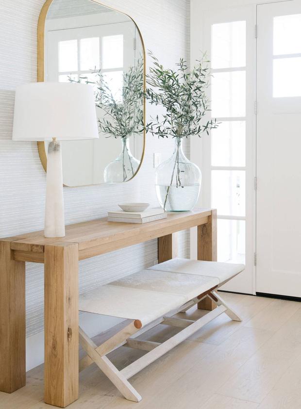 5 thứ không nên đặt ở khu vực yết hầu trong nhà-2