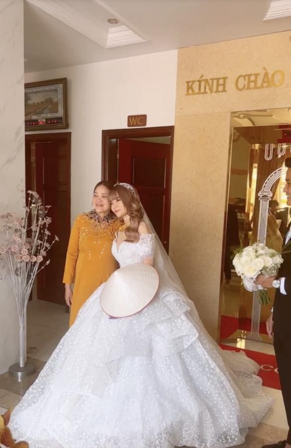 Từng cấm cản, giờ mẹ Mạc Văn Khoa đối xử Vy Pumpe thế nào?-8