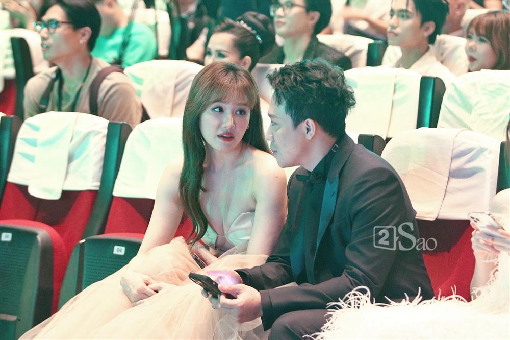 Trấn Thành xuất hiện cùng vợ sau lời đồn, bắt trọn nụ hôn đắt giá-7