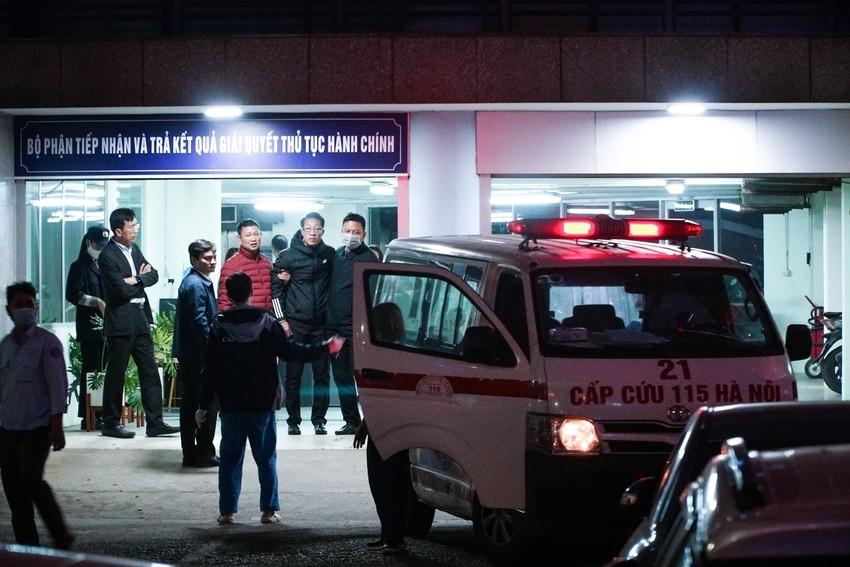 Hình ảnh công an xuyên đêm khám xét tại Cục Đăng kiểm Việt Nam-2