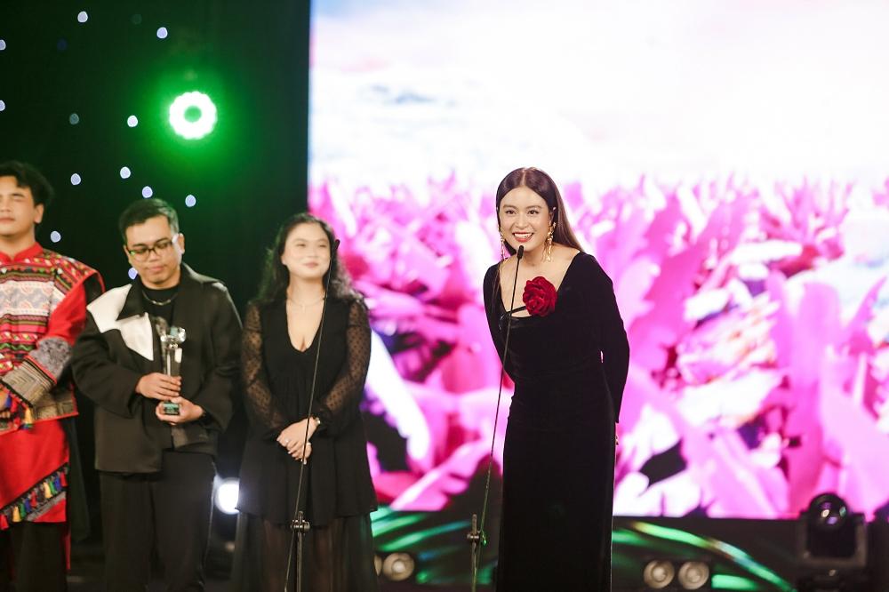 Làn Sóng Xanh: Tân binh MONO 3 giải, Mỹ Tâm là Biểu tượng của năm-5