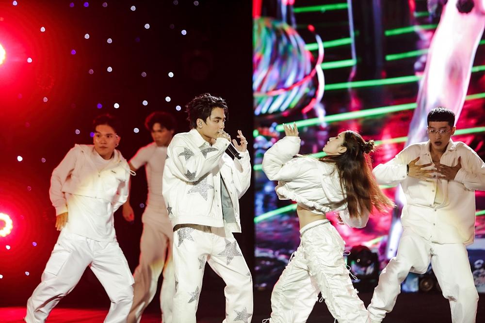 Làn Sóng Xanh: Tân binh MONO 3 giải, Mỹ Tâm là Biểu tượng của năm-8