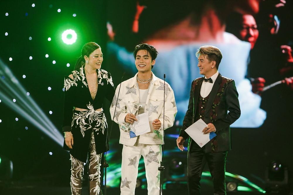 Làn Sóng Xanh: Tân binh MONO 3 giải, Mỹ Tâm là Biểu tượng của năm-7