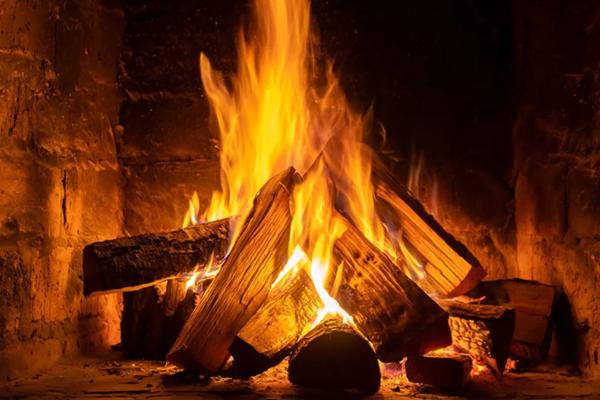 Vợ chỉ đi phơi chăn bông mà bất ngờ phát hiện bí mật chồng che giấu-2