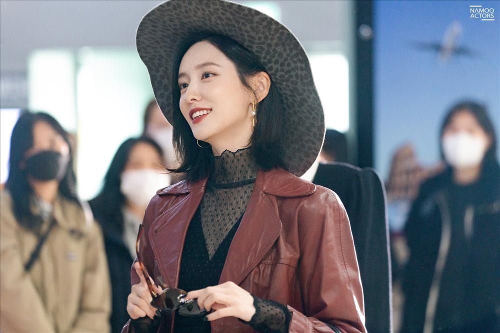 Điểm chung của nữ chính Hoàn Hồn và 3 diễn viên trẻ đang hot hiện nay-5