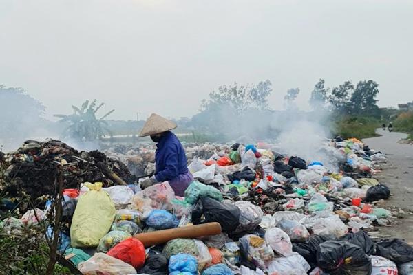 Hà Nội xếp thứ 59/63 tỉnh thành về mức độ người dân hài lòng với môi trường sống-1