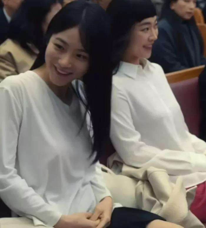 The Glory gây tranh cãi vì cảnh quay nữ sinh không mặc nội y-3