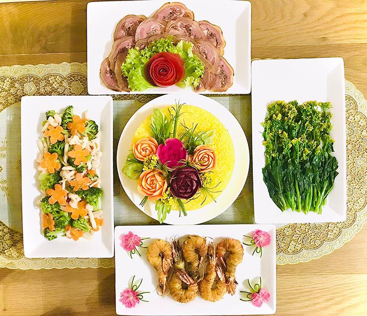 Chị em khoe mâm cúng Rằm tháng Chạp khiến dân mạng trầm trồ-6