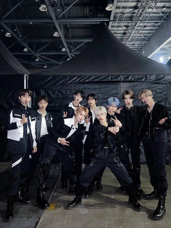 Idol nhóm NCT tạm dừng lịch trình vì tim đập nhanh và khó thở-3