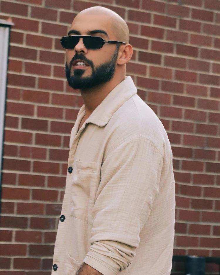 Cuộc sống sau 10 năm của trai đẹp bị trục xuất một thời-6