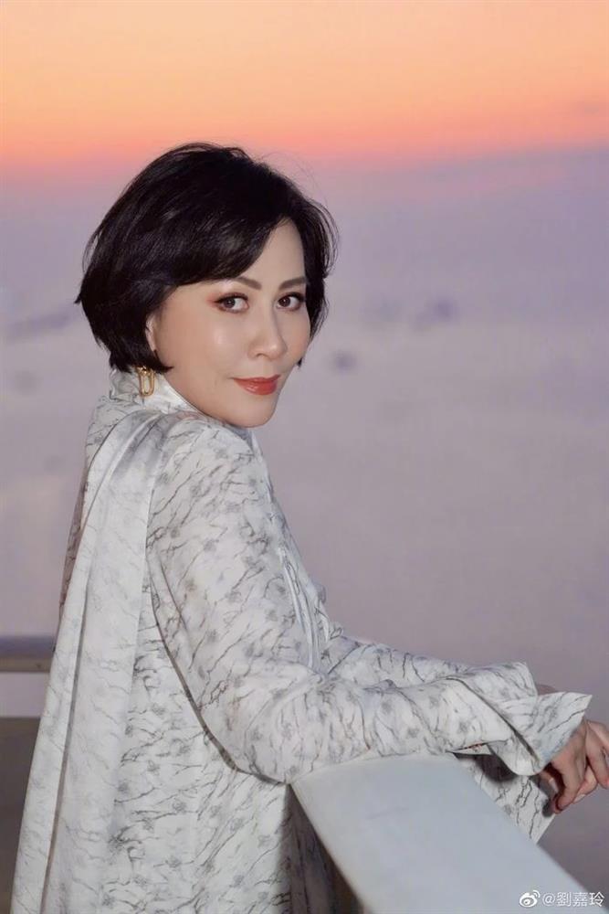 Mỹ nhân Anh Hùng Xạ Điêu U60 vẫn rạng rỡ nhờ bí kíp thần thánh-2