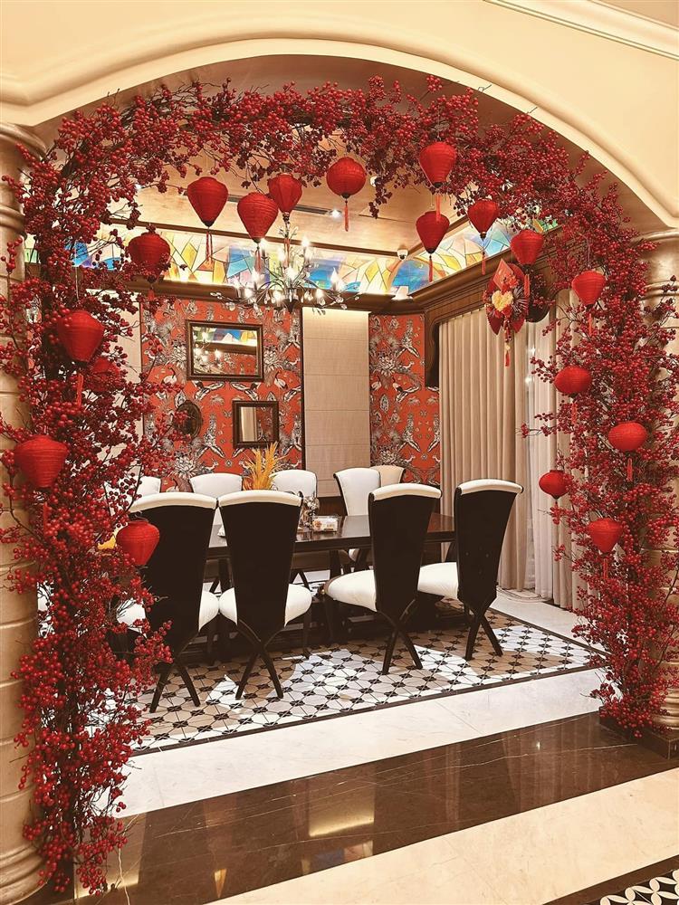 Đoàn Di Băng trang trí chợ quê đón Tết, cầu kỳ chuẩn người có tiền-9