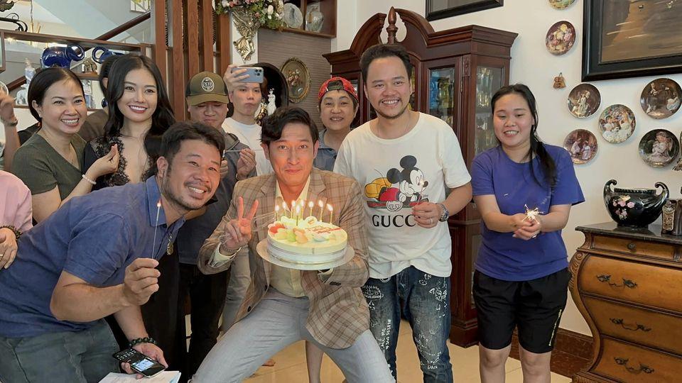 Showbiz Việt ngày 7/1: Lê Dương Bảo Lâm cùng mẹ đi đòi nợ-4