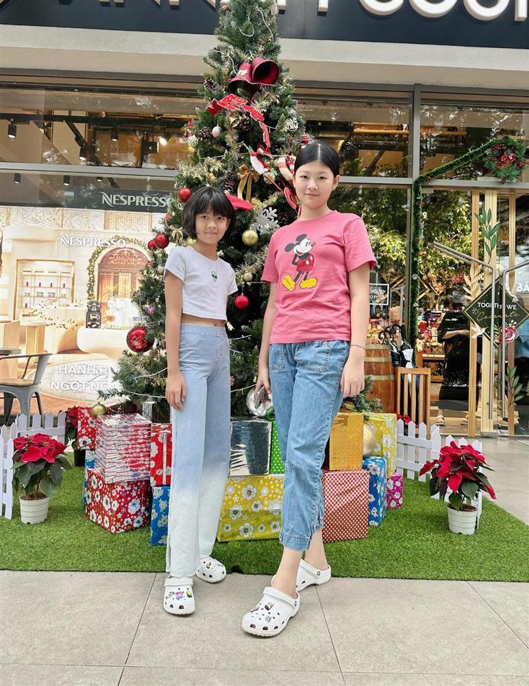 Con gái Bình Minh 10 tuổi cao ngang ngửa vợ Chi Bảo-8