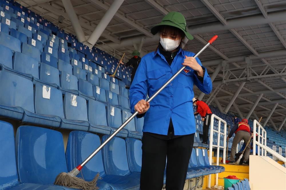 Sân Mỹ Đình hết xấu xí trước trận đấu lượt về với Indonesia?-8