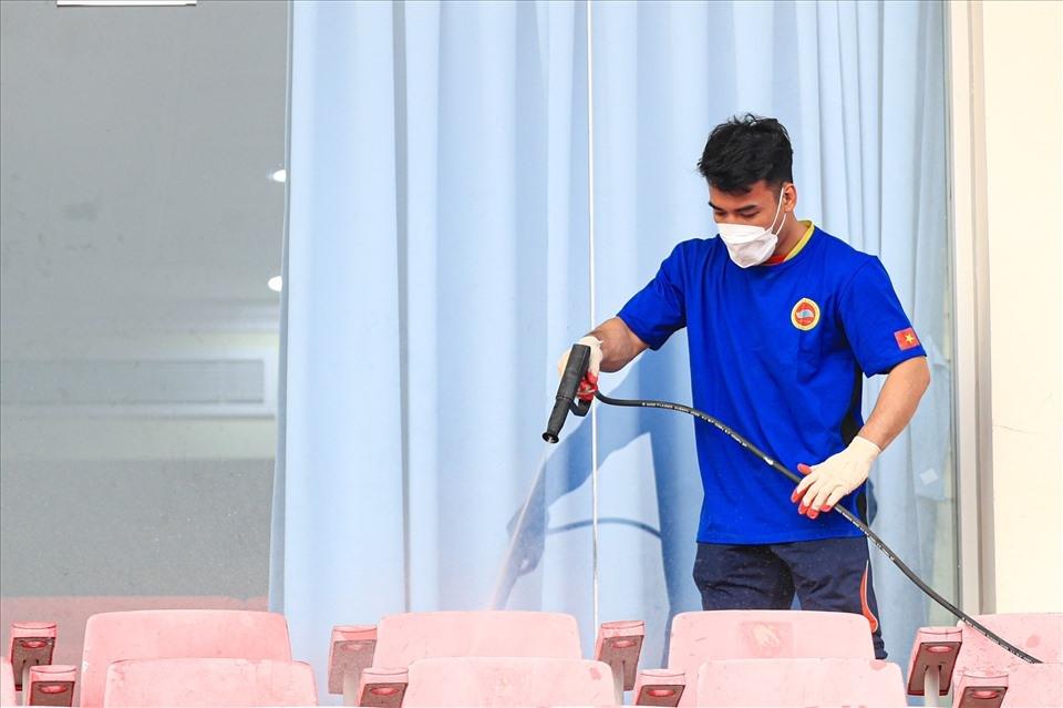 Sân Mỹ Đình hết xấu xí trước trận đấu lượt về với Indonesia?-10