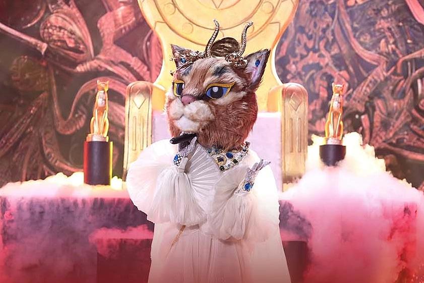 Ca Sĩ Mặt Nạ bất ngờ công bố mascot đầu tiên của mùa 2-4