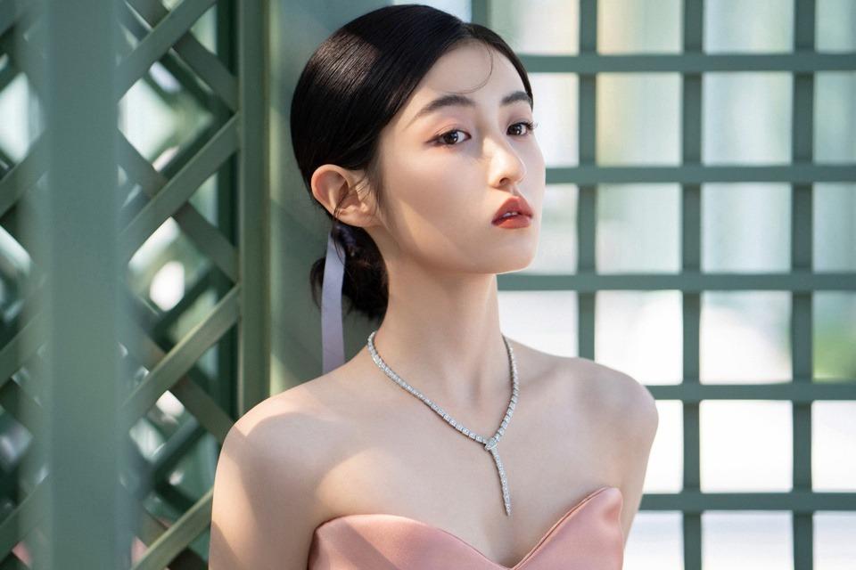 Em gái quốc dân Trương Tử Phong bị chê-1