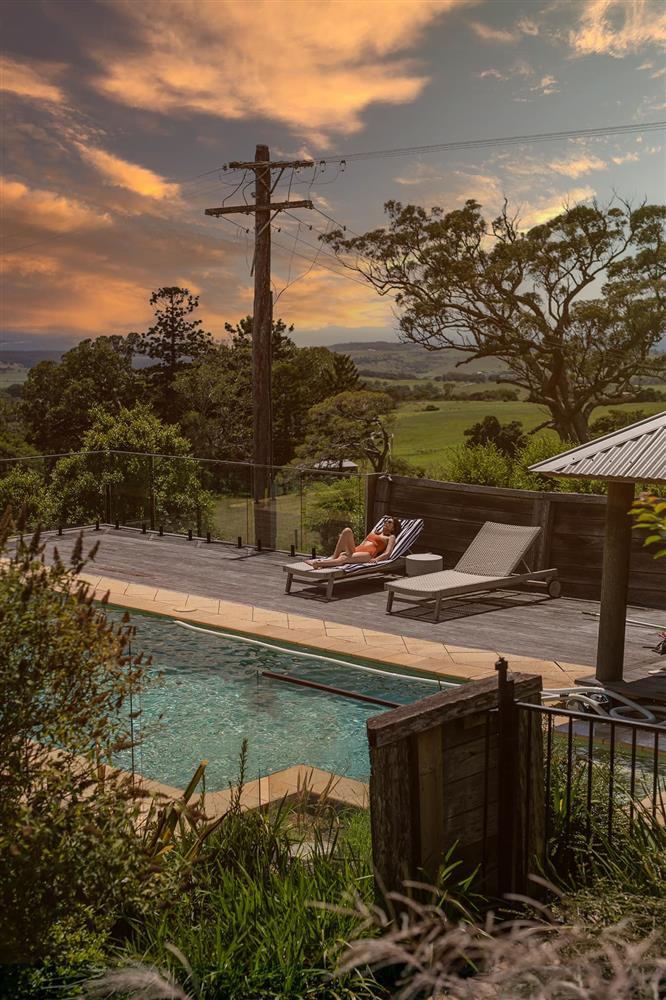 Tăng Thanh Hà hiếm khi khoe ảnh bikini, cứ đăng là gây sốt-2