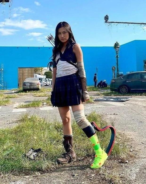 Vẻ gợi cảm của nữ diễn viên chỉ cao 1,58 m-2