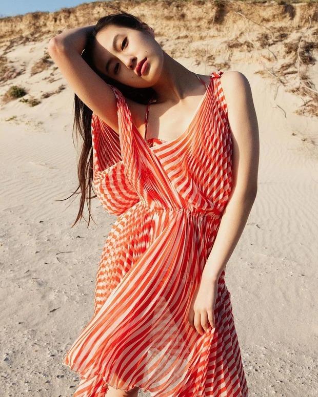 Vẻ gợi cảm của nữ diễn viên chỉ cao 1,58 m-9