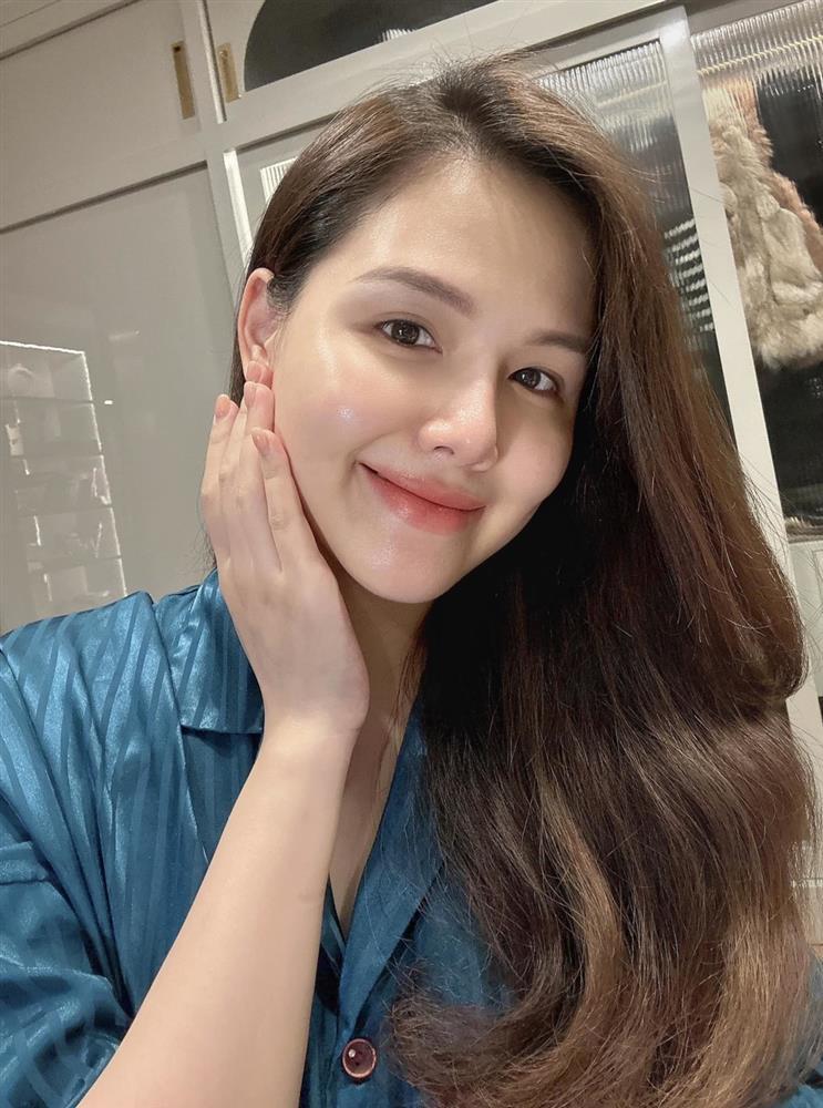 Phanh Lee để lộ mặt mộc gây choáng hậu sinh con thứ 2-7