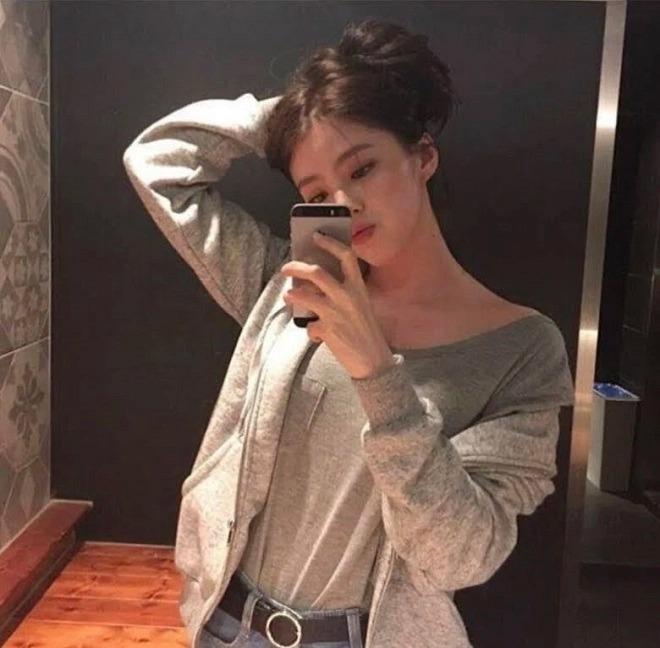 Han So Hee - Go Yoon Jung: Cặp bạn thân bị nghi dao kéo vì quá xinh-3