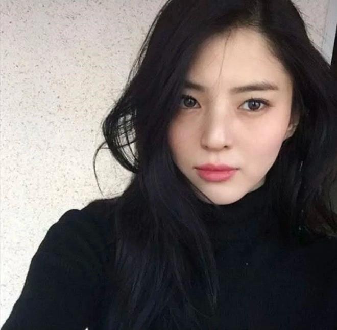 Han So Hee - Go Yoon Jung: Cặp bạn thân bị nghi dao kéo vì quá xinh-4